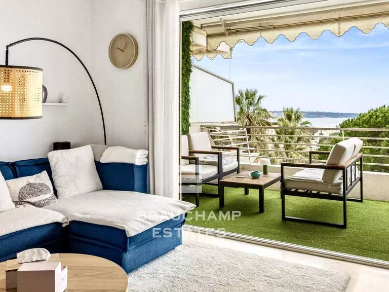 Apartment with Sea view Cannes - 2 bedrooms - 69m²