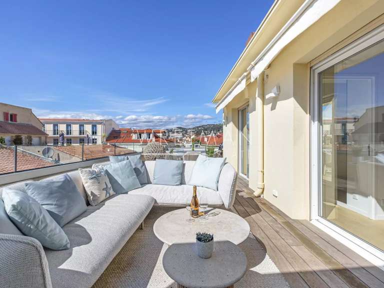 Apartment with Sea view Cannes - 2 bedrooms - 75m²