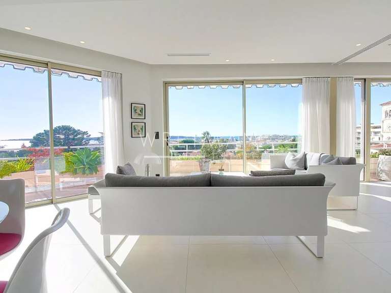 Apartment with Sea view Cannes - 3 bedrooms - 175m²