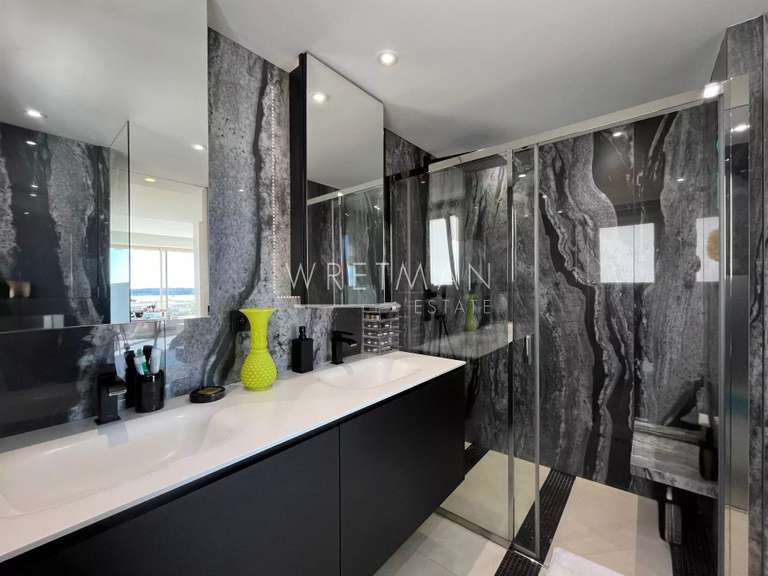 Apartment with Sea view Cannes - 3 bedrooms - 175m²