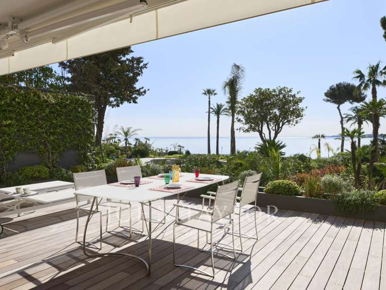 Appartement Cannes - 2 chambres - 105m²