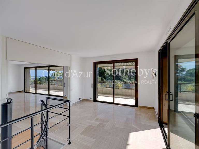 Appartement Cannes - 5 chambres - 273m²