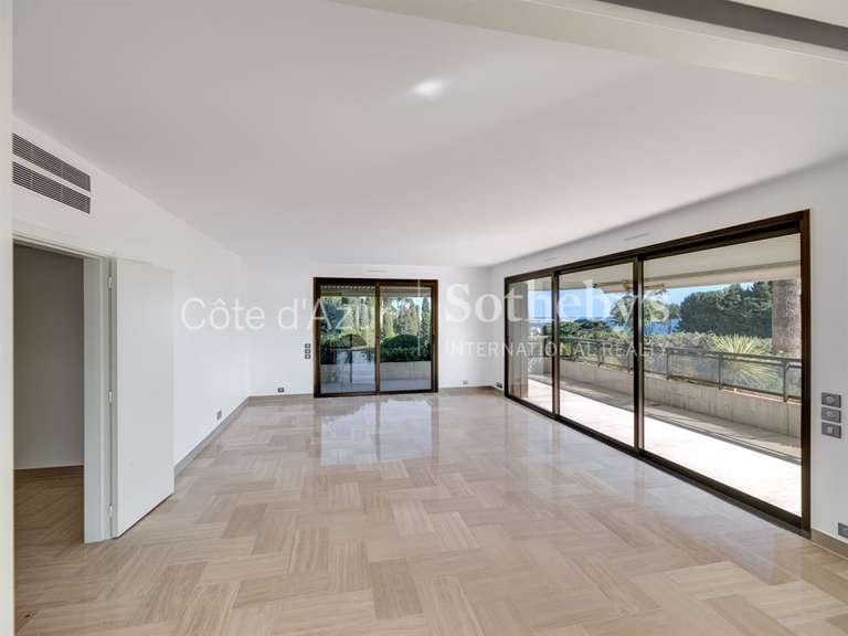 Appartement Cannes - 5 chambres - 273m²