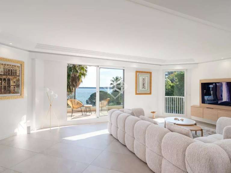 Apartment with Sea view Cannes - 5 bedrooms - 180m²