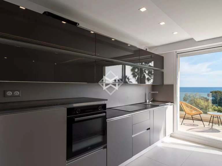 Apartment with Sea view Cannes - 5 bedrooms - 180m²