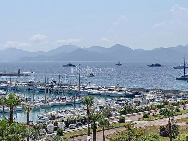 Appartement avec Vue sur mer Cannes - 3 chambres - 100m²