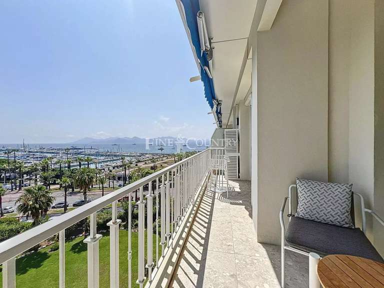 Appartement avec Vue sur mer Cannes - 3 chambres - 100m²