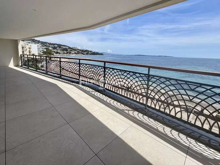 Apartment with Sea view Cannes - 3 bedrooms - 175m²