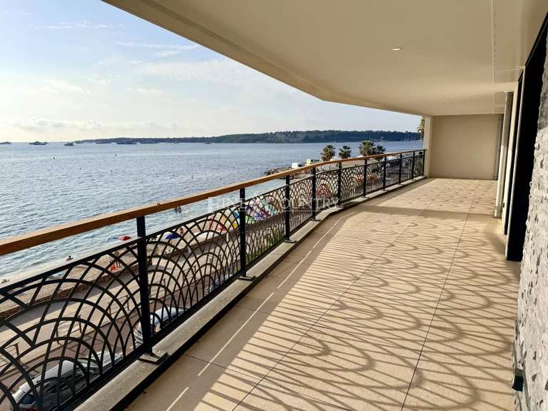 Apartment with Sea view Cannes - 4 bedrooms - 175m²