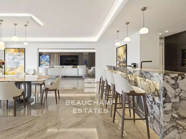 Apartment with Sea view Cannes - 5 bedrooms - 324m²