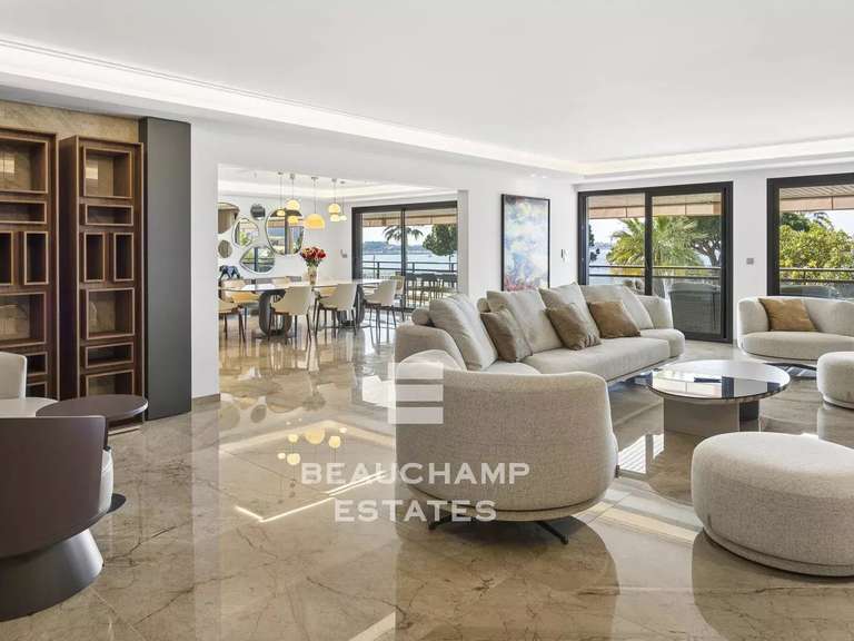 Apartment with Sea view Cannes - 5 bedrooms - 324m²