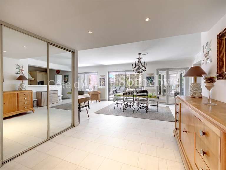 Appartement Cannes - 5 chambres - 144m²