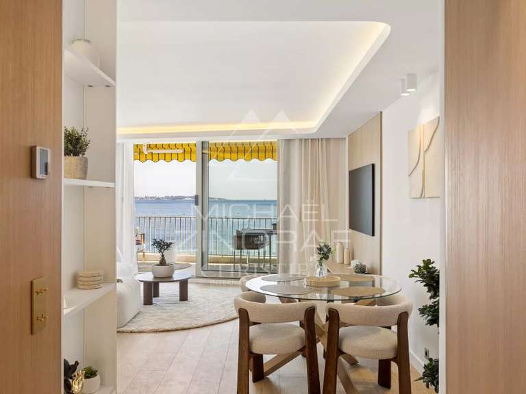 Apartment with Sea view Cannes - 2 bedrooms - 68m²