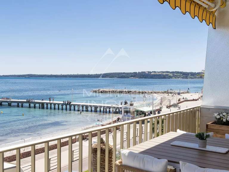 Apartment with Sea view Cannes - 2 bedrooms - 68m²