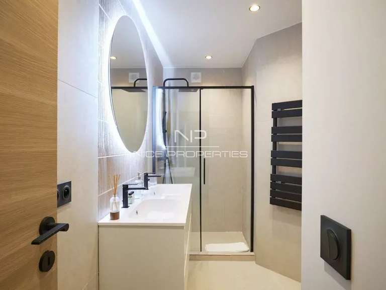 Apartment with Sea view Cannes - 4 bedrooms - 150m²