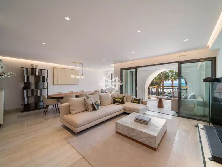 Apartment with Sea view Cannes - 2 bedrooms - 110m²