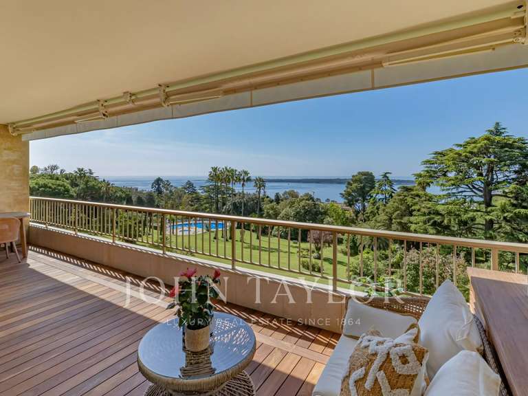 Apartment with Sea view Cannes - 2 bedrooms - 111m²