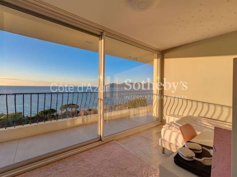 Apartment with Sea view Cannes - 3 bedrooms - 119m²