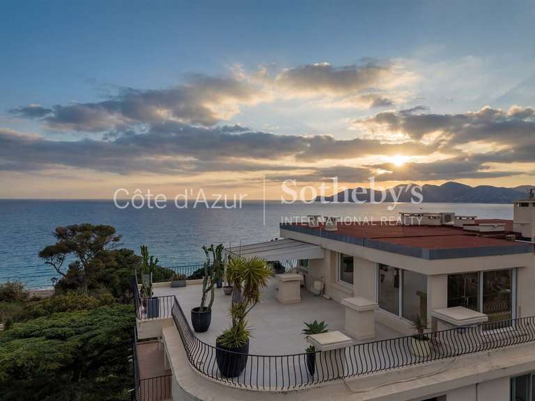 Apartment with Sea view Cannes - 3 bedrooms - 119m²