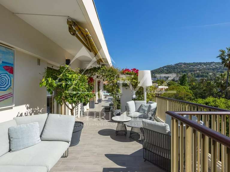 Appartement Cannes - 2 chambres - 131m²