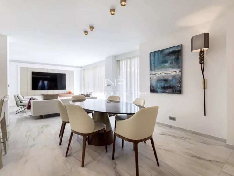 Apartment with Sea view Cannes - 2 bedrooms - 156m²
