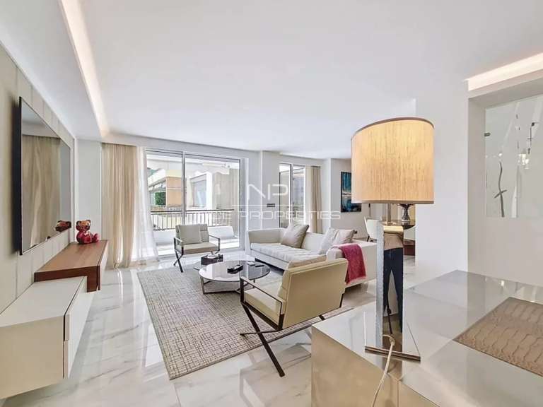 Apartment with Sea view Cannes - 2 bedrooms - 156m²