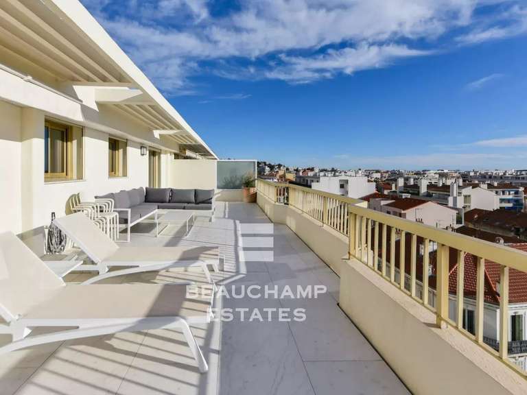 Apartment with Sea view Cannes - 4 bedrooms - 148m²