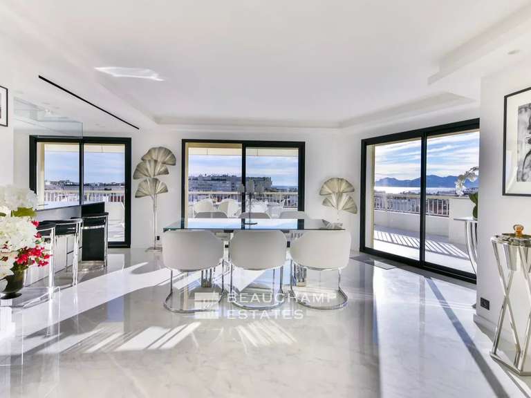 Appartement avec Vue sur mer Cannes - 4 chambres - 148m²