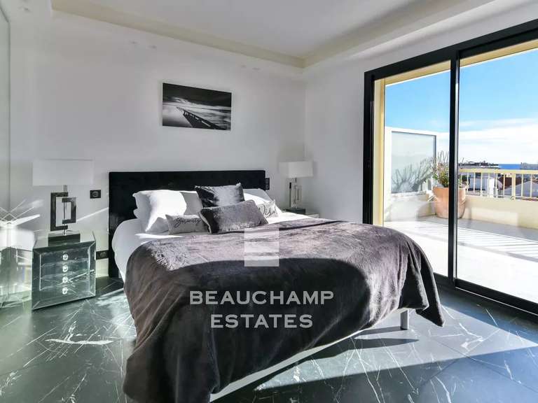 Apartment with Sea view Cannes - 4 bedrooms - 148m²
