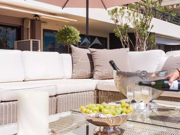 Apartment with Sea view Cannes - 3 bedrooms - 205m²