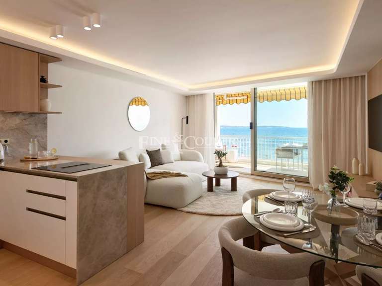 Apartment with Sea view Cannes - 2 bedrooms - 69m²