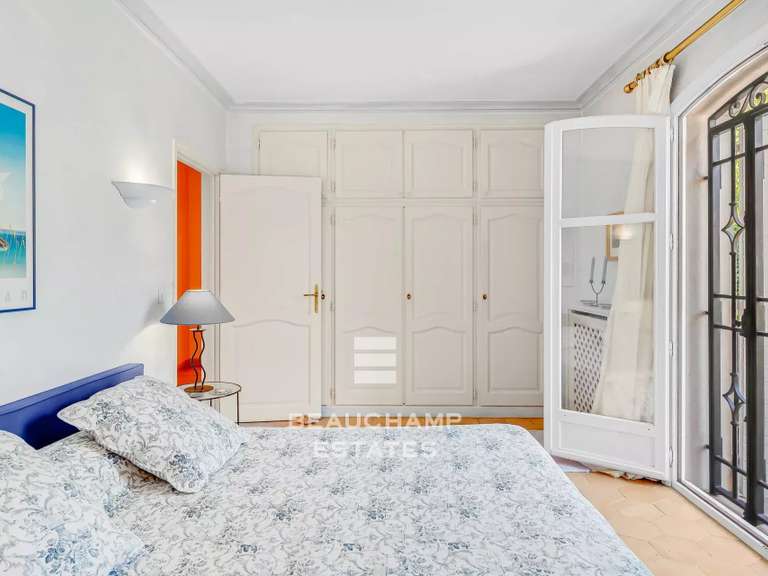 Apartment with Sea view Cannes - 3 bedrooms - 150m²