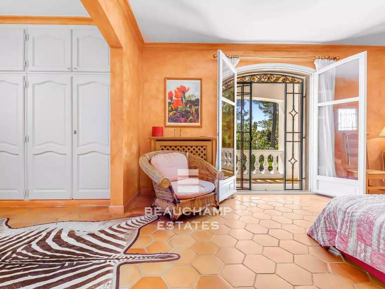 Apartment with Sea view Cannes - 3 bedrooms - 150m²