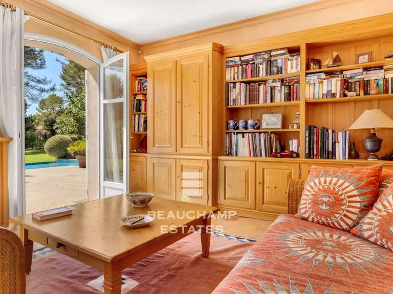 Apartment with Sea view Cannes - 3 bedrooms - 150m²
