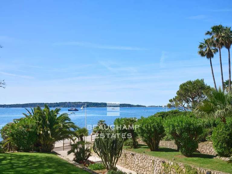 Apartment with Sea view Cannes - 3 bedrooms - 145m²