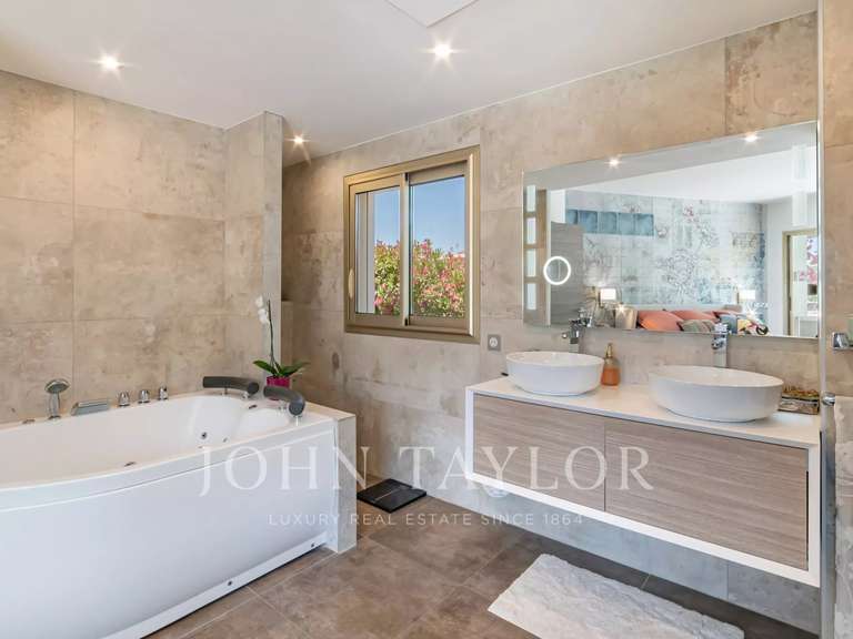 Appartement Cannes - 3 chambres - 131m²