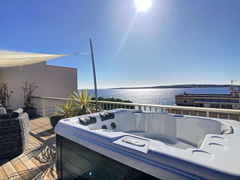 Apartment with Sea view Cannes - 3 bedrooms - 126m²