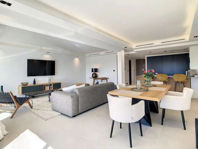Apartment with Sea view Cannes - 3 bedrooms - 126m²