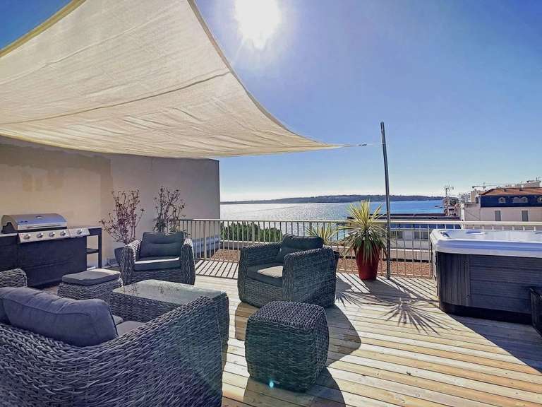 Apartment with Sea view Cannes - 3 bedrooms - 126m²