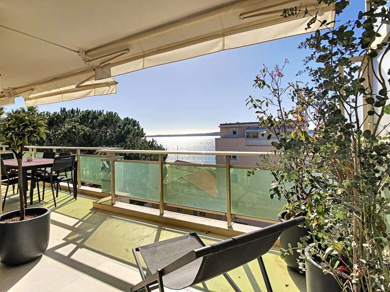 Apartment with Sea view Cannes - 3 bedrooms - 126m²