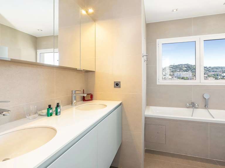 Appartement Cannes - 3 chambres - 180m²