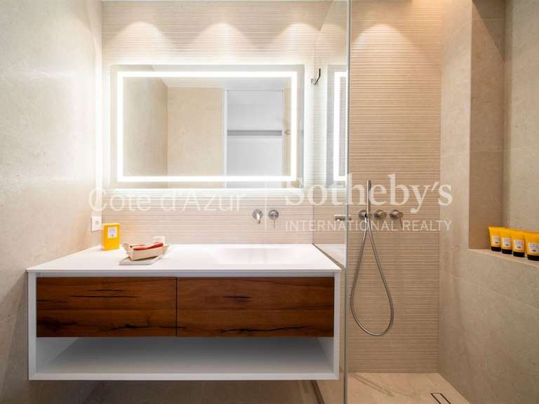 Apartment with Sea view Cannes - 2 bedrooms - 94m²