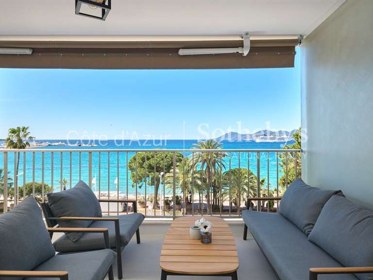Apartment with Sea view Cannes - 2 bedrooms - 70m²