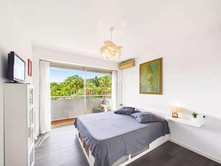 Apartment with Sea view Cannes - 3 bedrooms - 109m²