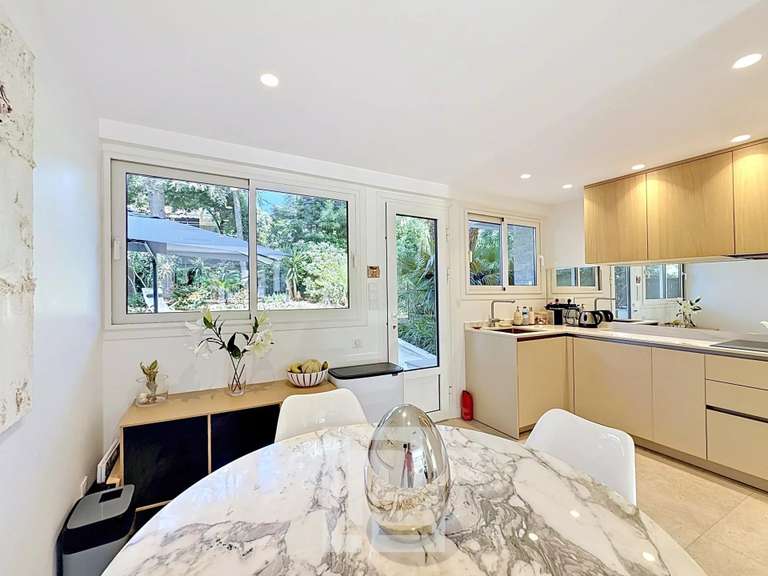 Apartment Cannes - 2 bedrooms - 74m²