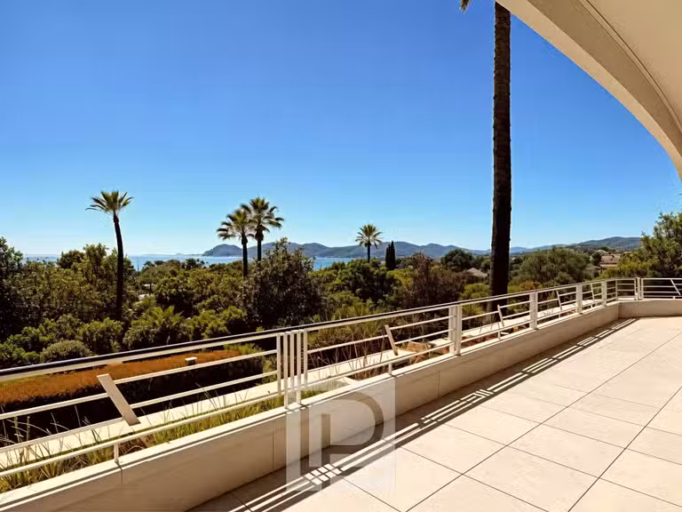 Appartement Cannes - 2 chambres - 137m²