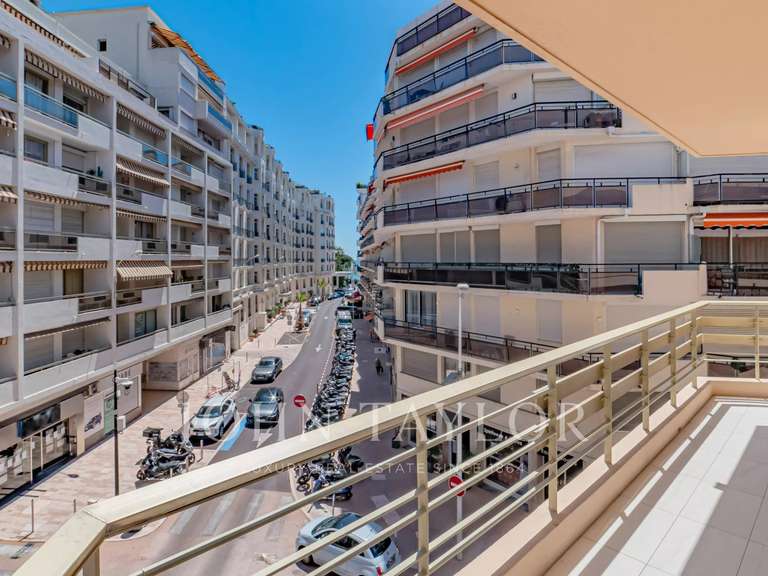 Appartement Cannes - 3 chambres - 98m²