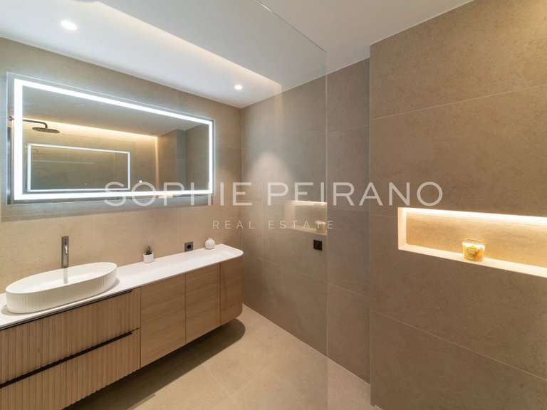 Appartement avec Vue sur mer Cannes - 3 chambres - 140m²
