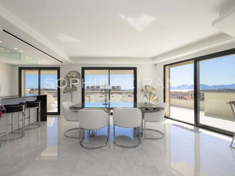 Apartment with Sea view Cannes - 4 bedrooms - 144m²
