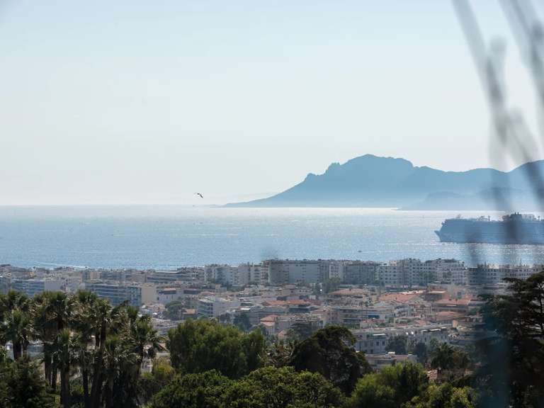 Apartment with Sea view Cannes - 4 bedrooms - 176m²